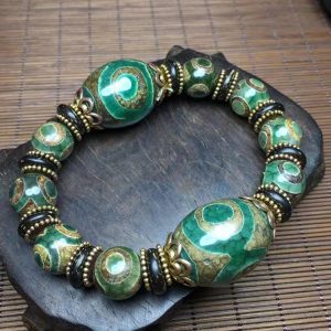 Nine-Eyes Dzi Bead Bracelet Wealth Positivity ... image 8, showing product details and features.*