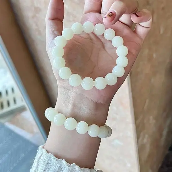 Natural White Jade Bodhi Close-Up3